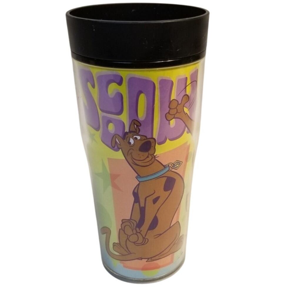 Vintage 2000 Scooby-Doo Curved Travel Tumbler Coffee Mug Hanna-Barbera Zak